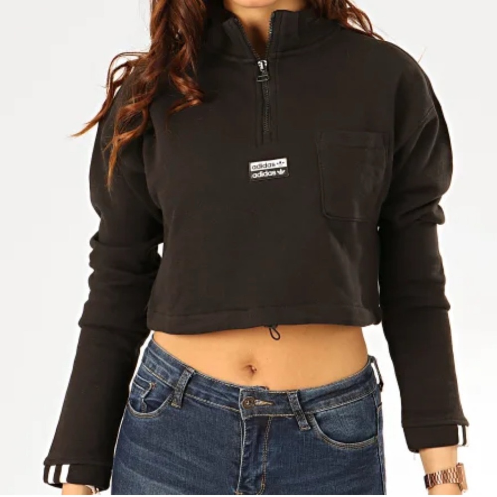 Adidas Cropped Sweatshirt Black with white logo. 
Sz x-small